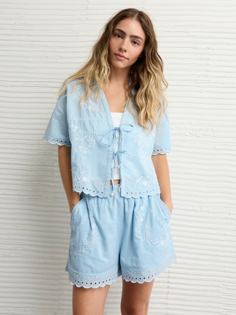 American Eagle | Eyelet top and shorts set